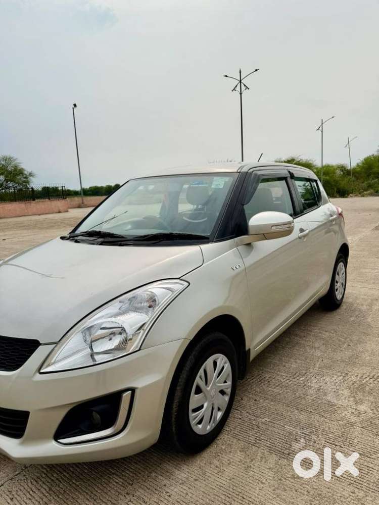 Maruti Suzuki Swift Vxi 1.2 Abs Bs-iv, 2017, Petrol