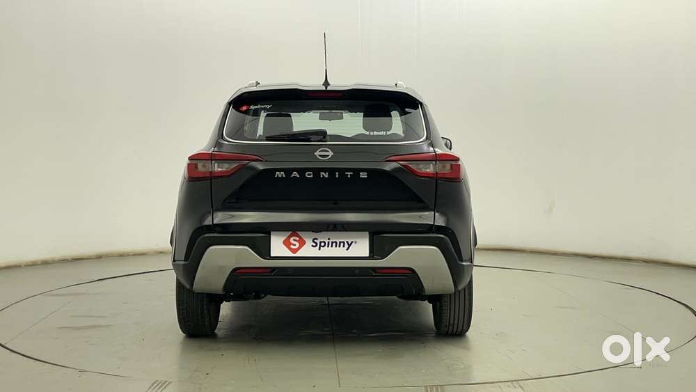 Nissan Magnite 1.0 Xv, 2022, Petrol