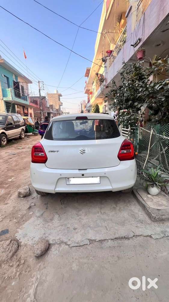 Maruti Suzuki Swift 2023 Cng & Hybrids 67033 Km Driven