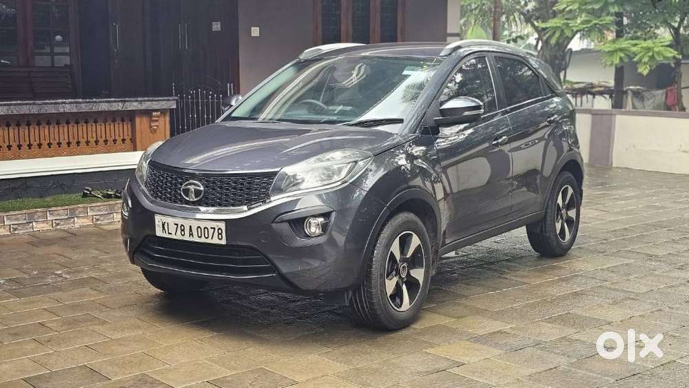 Tata Nexon 1.2 Revotron Xza Plus, 2019, Petrol