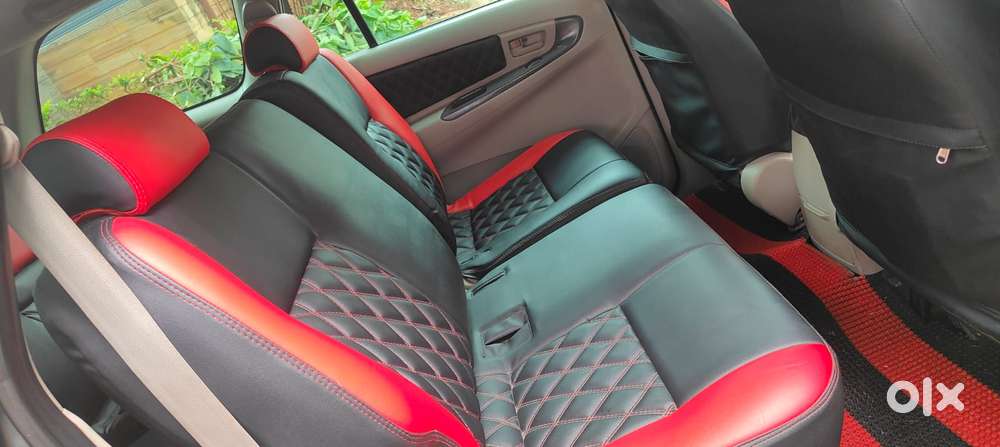 Toyota Innova 2.5 G (diesel) 8 Seater, 2013