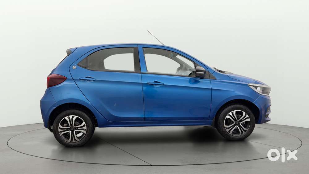 Tata Tiago 1.2 Revotron Xta, 2024, Cng & Hybrids
