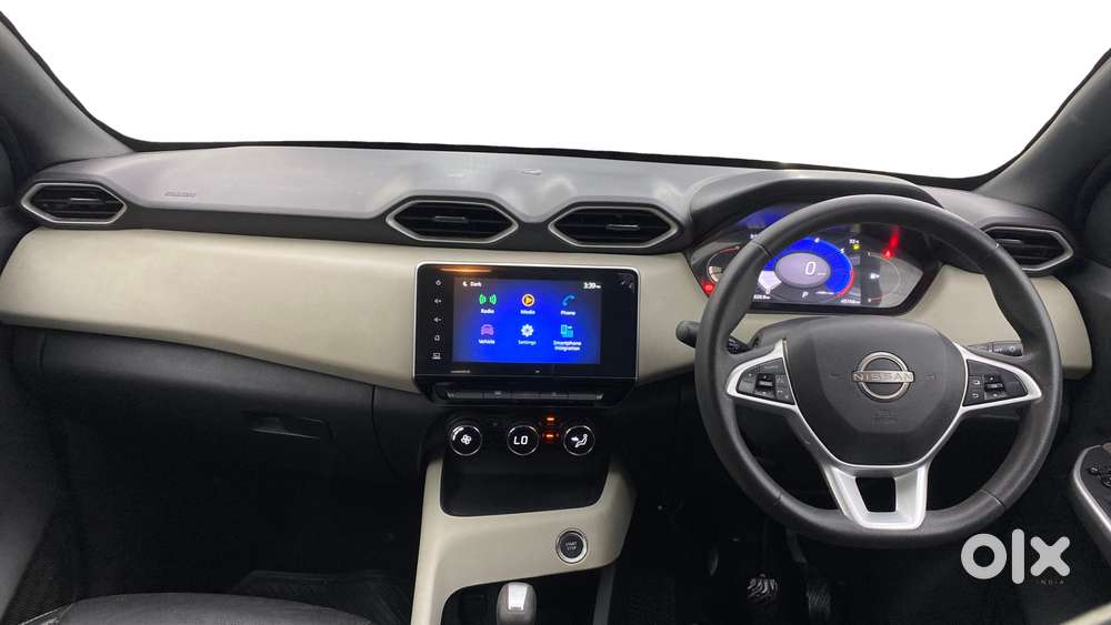 Nissan Magnite 1.0 Xv Turbo Cvt, 2022, Petrol