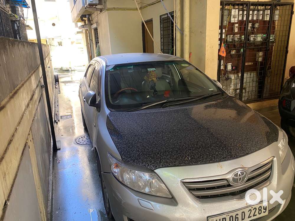 Toyota Coroll Altis 2010