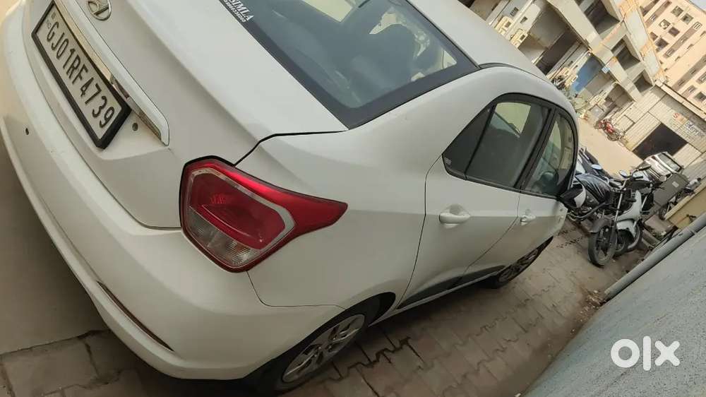 Hyundai Xcent 2014 Diesel 122000 Km Driven