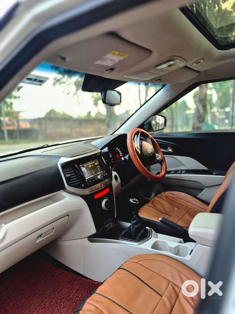 Mahindra Xuv300 W8 Option, 2022, Petrol