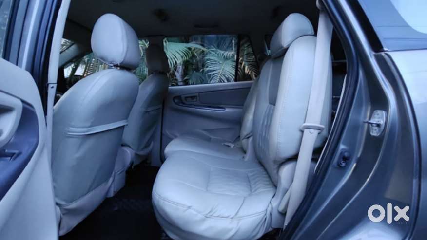 Toyota Innova 2012-2013 2.5 Gx (diesel) 7 Seater Bs Iv, 2011, Diesel