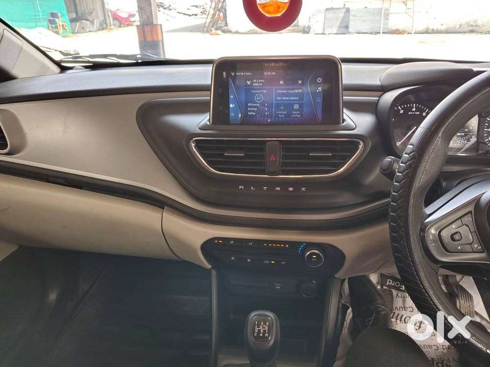 Tata Altroz 1.2 Xm Plus, 2023, Petrol