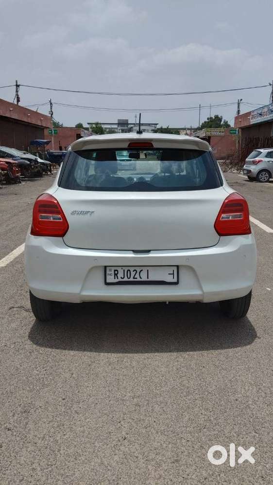 Maruti Suzuki Swift Vxi Abs Bsiv, 2024, Petrol