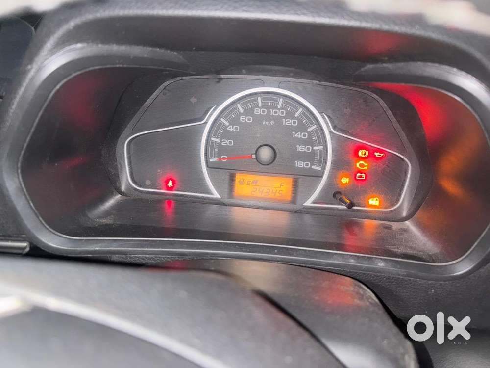 Maruti Suzuki Alto 800 2022 Petrol Well Maintained