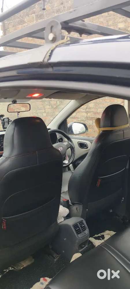 Hyundai Aura 2022 Cng & Hybrids Well Maintained