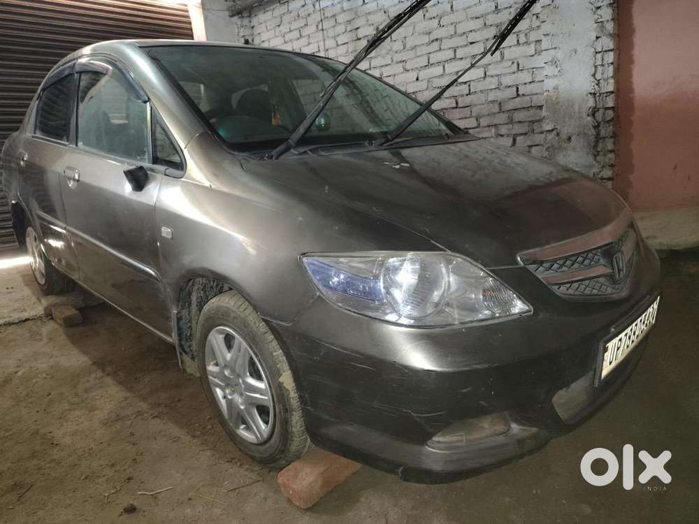 Honda City Zx 2006 Cng & Hybrids Well Maintained