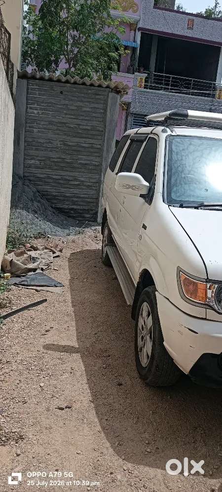 Chevrolet Tavera B1 2013