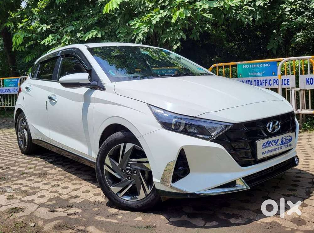 Hyundai New I20 1.2 Asta (o) Mt, 2022, Petrol