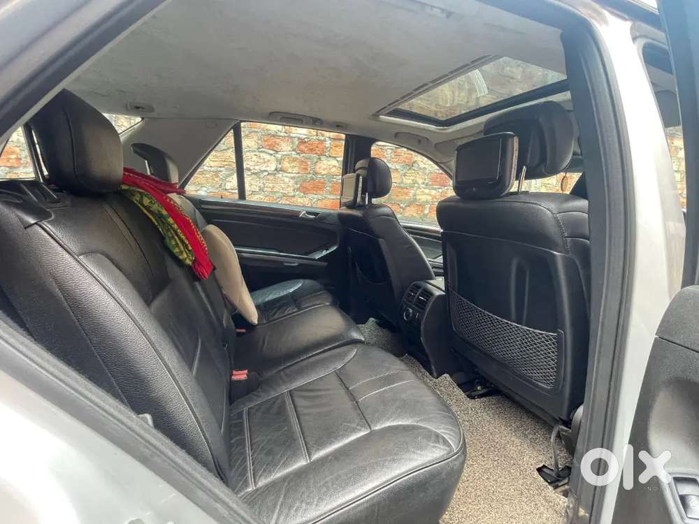 Mercedes-benz Gl-class 2010 Diesel 65000 Km Driven 2035text Abdet