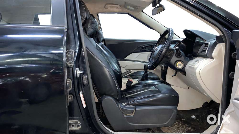 Mahindra Xuv300 W6, 2020, Petrol