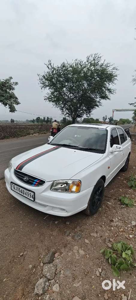 4 Tayer New Kadak Condition Ac Full Working Back Camera All Working।