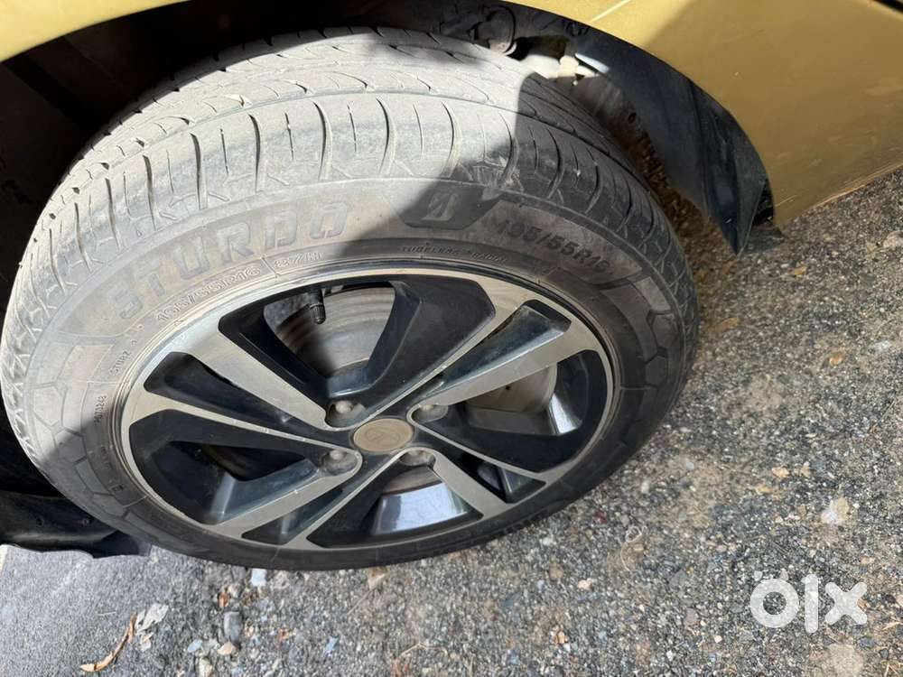 Tata Altroz 2020 Petrol Manual Year