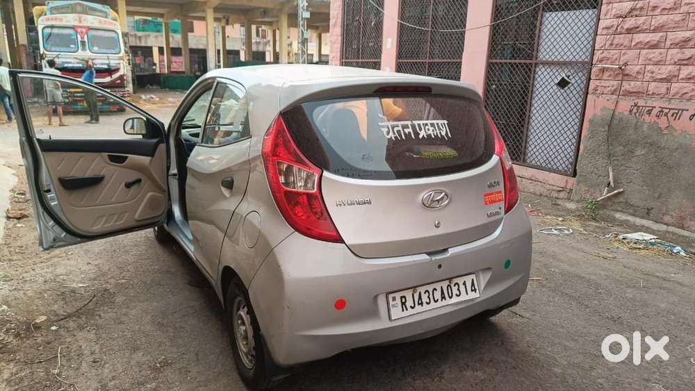 Hyundai Eon 2015 Petrol Well Maintained