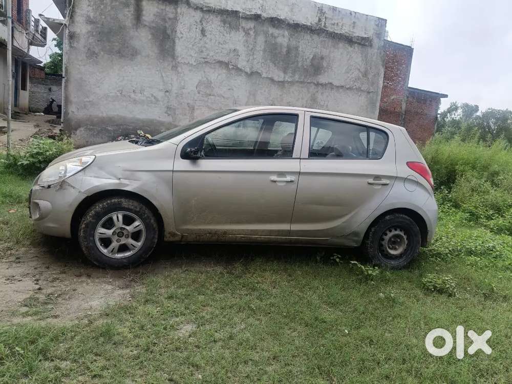 Hyundai I20 Asta 2011