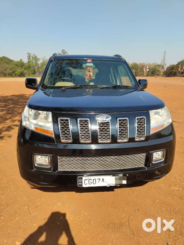 Mahindra Tuv 300 2015 Doctor Owned Self Driven