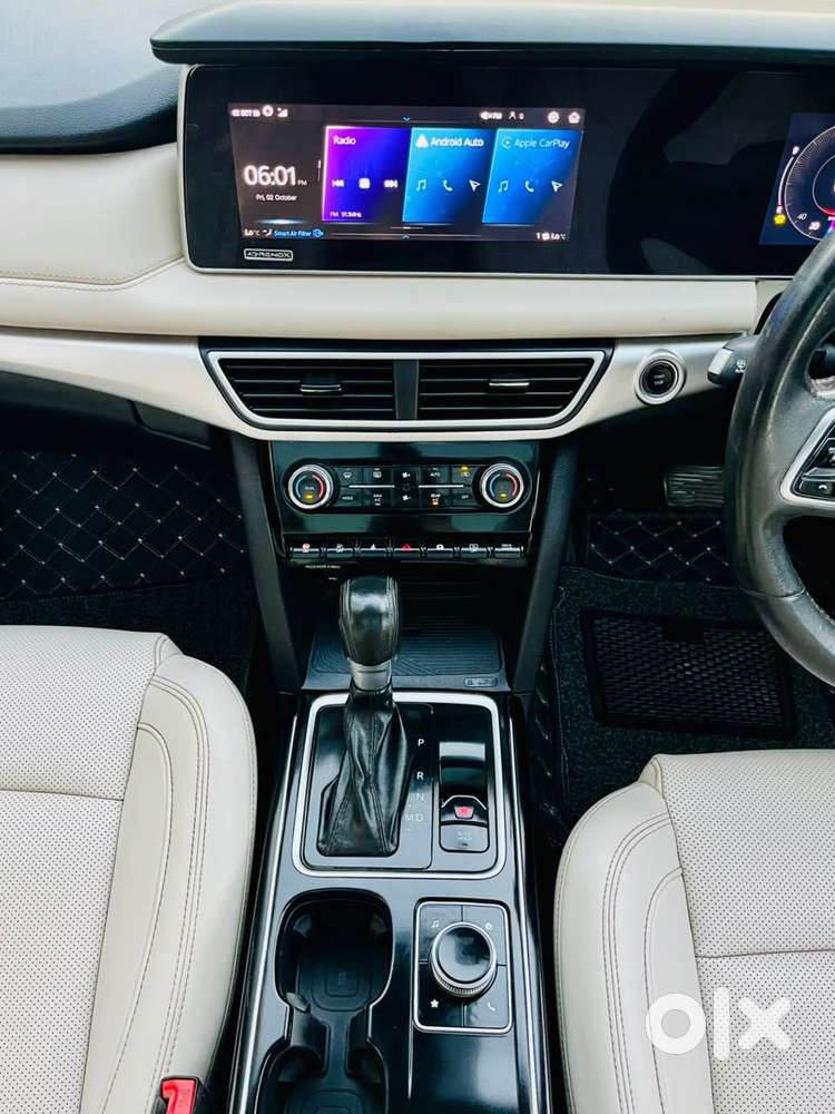 Mahindra Xuv700 2.2 Ax 7 Diesel At Luxury Pack Str, 2023, Diesel