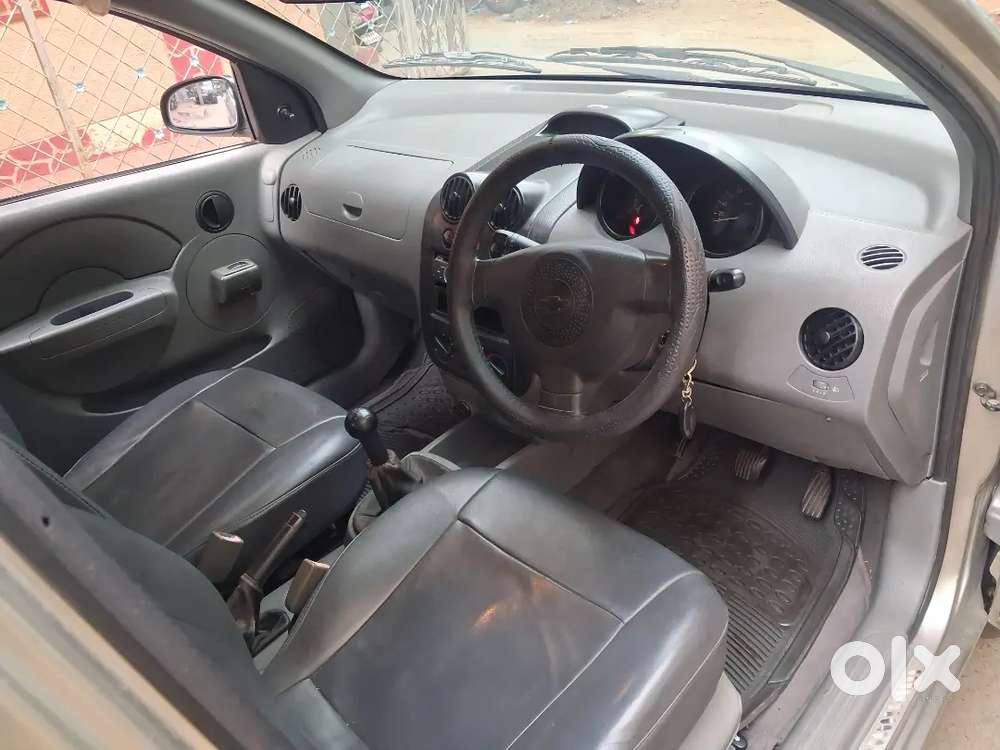 Chevrolet Aveo 2009 Petrol 76000 Km Driven