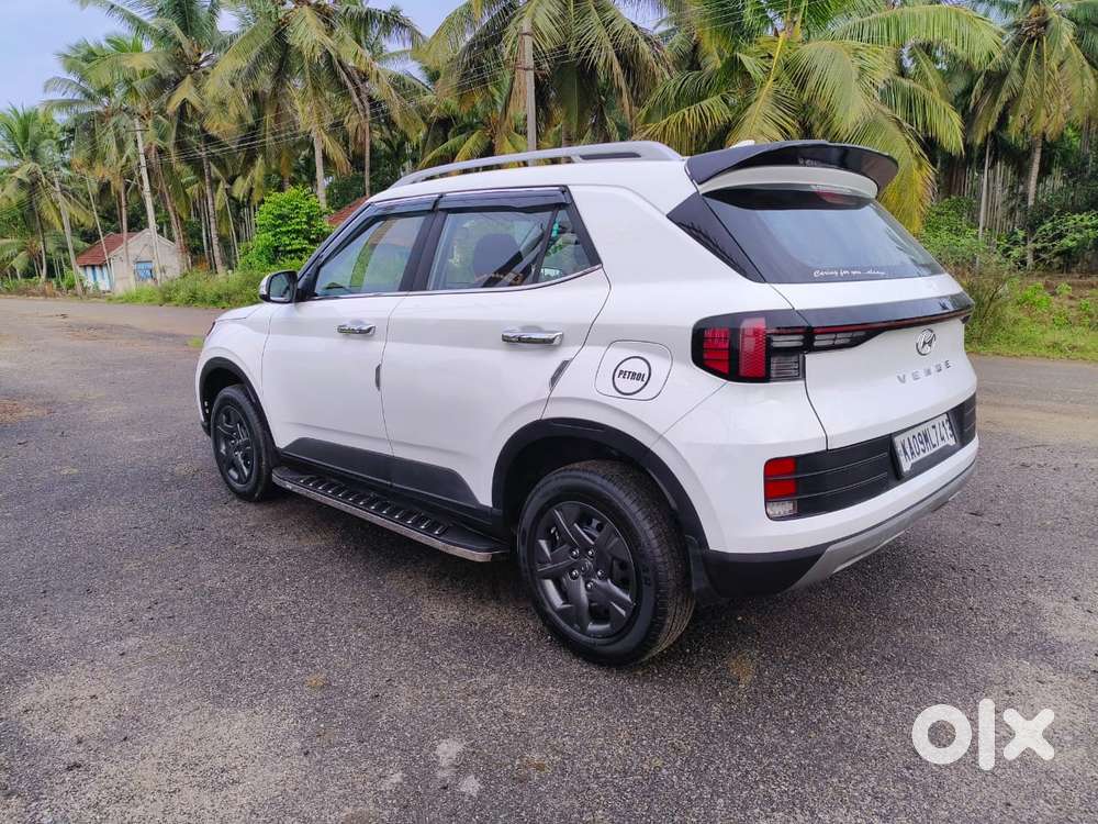 Hyundai Venue 1.2 S Plus, 2025, Petrol
