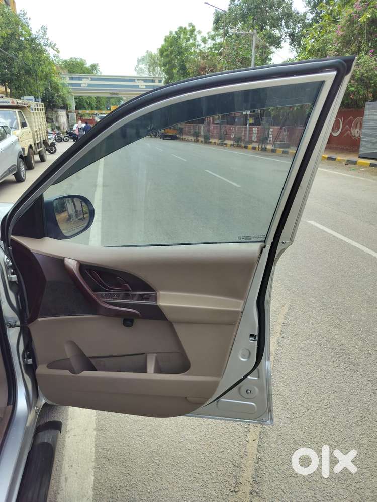 Mahindra Xuv500 W4, 2014, Diesel