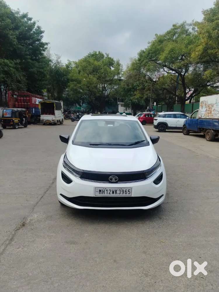 Tata Altroz Xm (s) Petrol, 2024, Petrol