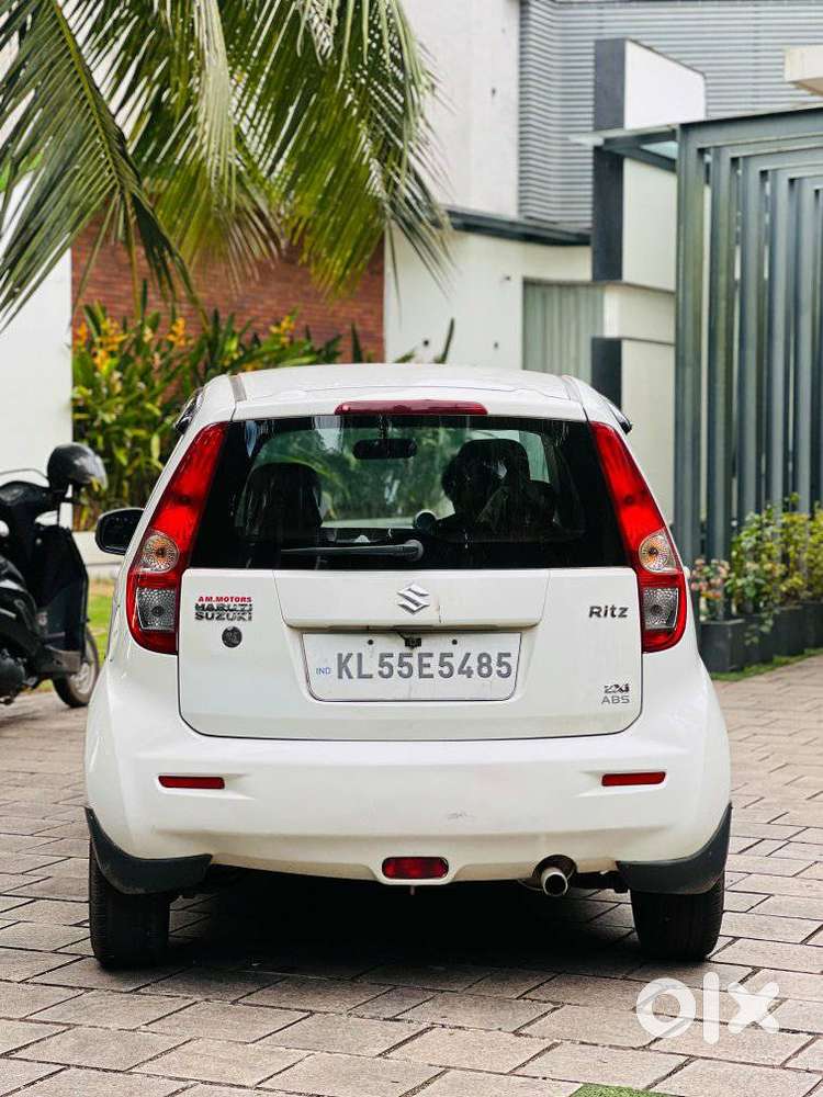 Maruti Suzuki Ritz Zxi, 2009, Petrol