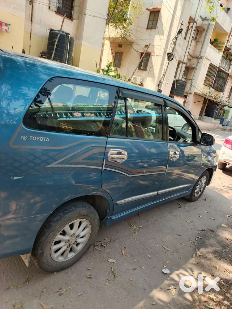 Toyota Innova 2.5 Z Diesel 7 Seater, 2014, Diesel