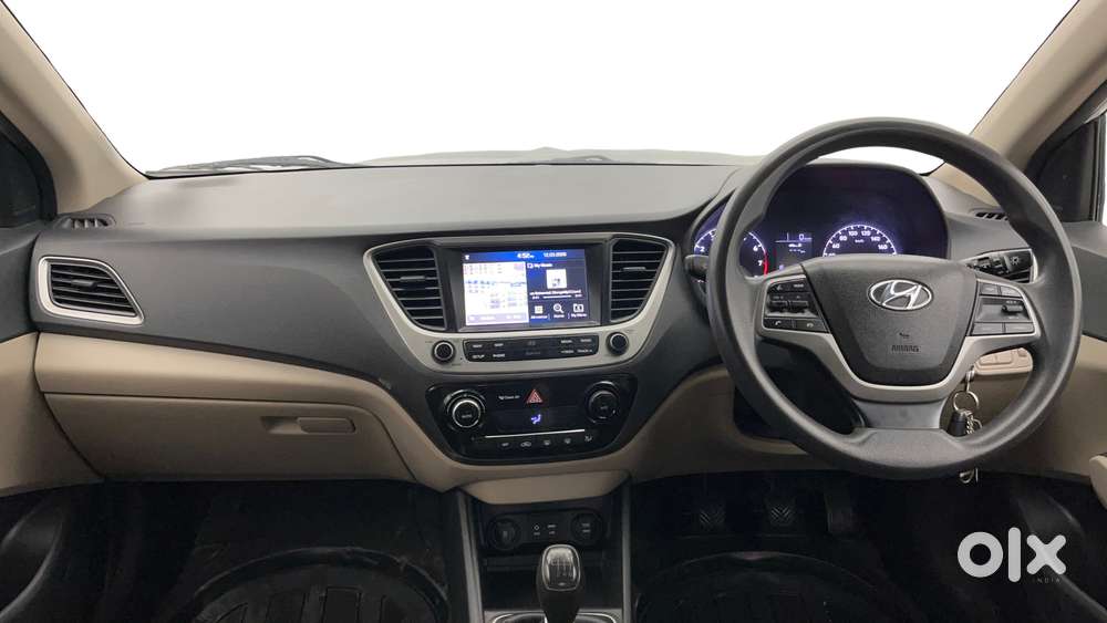 Hyundai Verna 1.6 Vtvt Sx, 2017, Petrol