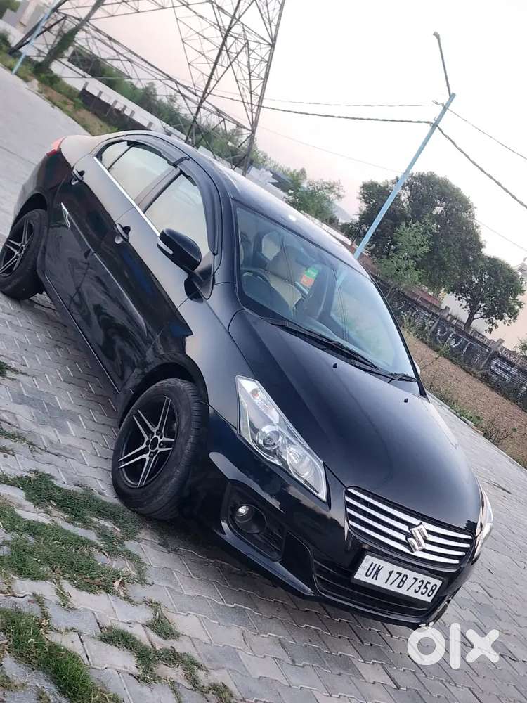 Maruti Suzuki Ciaz Vxi +
1st Owner 
Music System