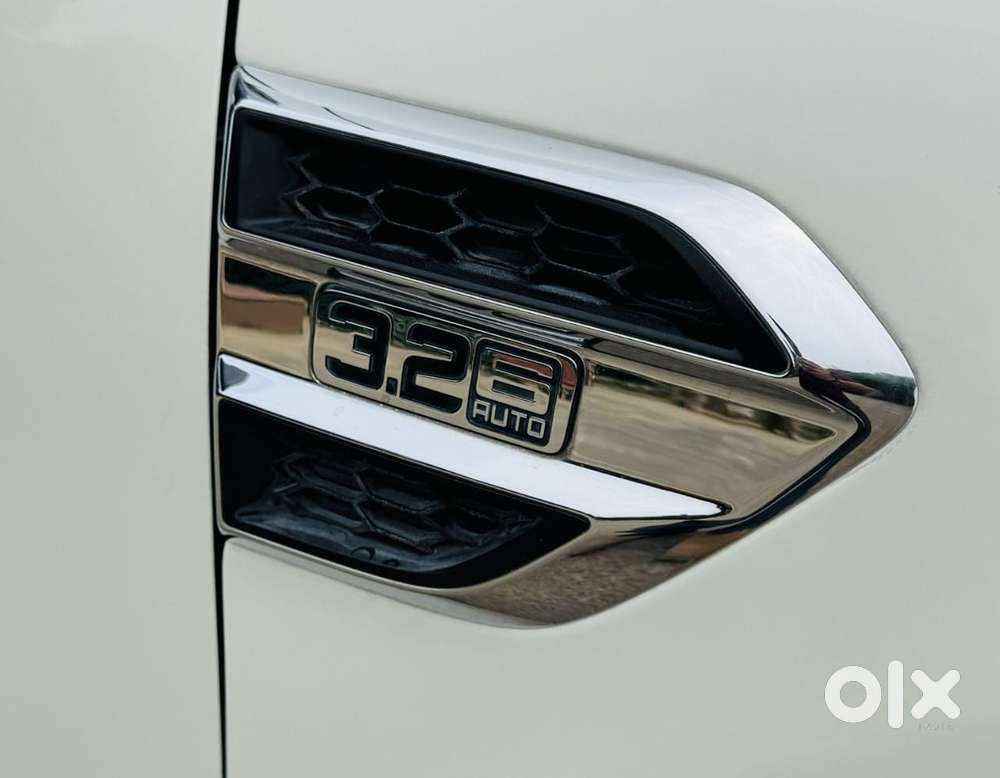 Ford Endeavour 3.2 Titanium Plus 4x4 At, 2018, Diesel