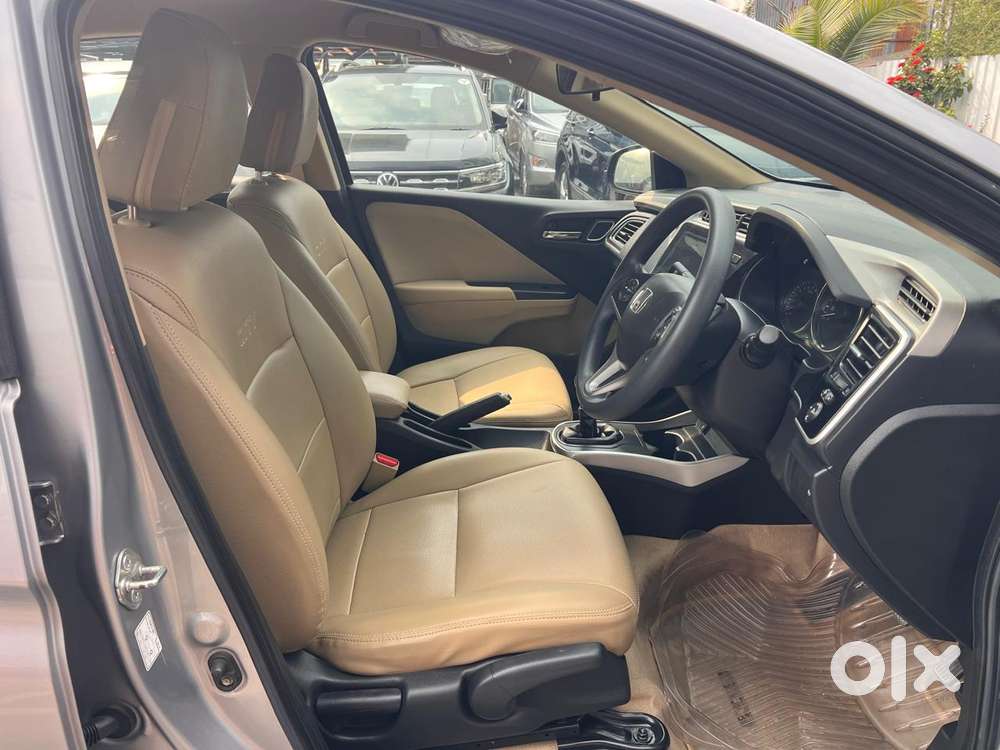 Honda City I-vtec V, 2019, Petrol