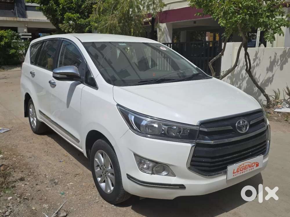 Toyota Innova Crysta 2.8 Gx At 7 Str, 2016, Diesel