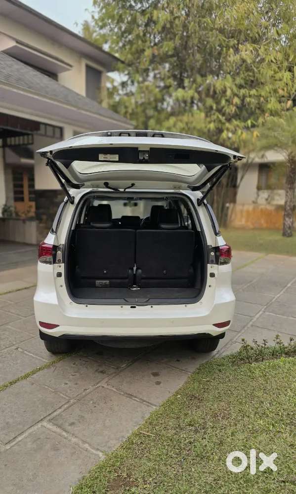 Toyota Fortuner 2016 Diesel Well Maintained