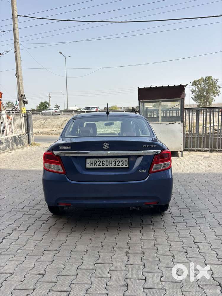 Maruti Suzuki Swift Dzire Vxi(o) Mt, 2017, Petrol