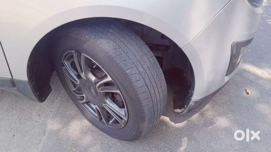 Mahindra Marazzo 1.5 M6 Plus 7 Str, 2022, Diesel