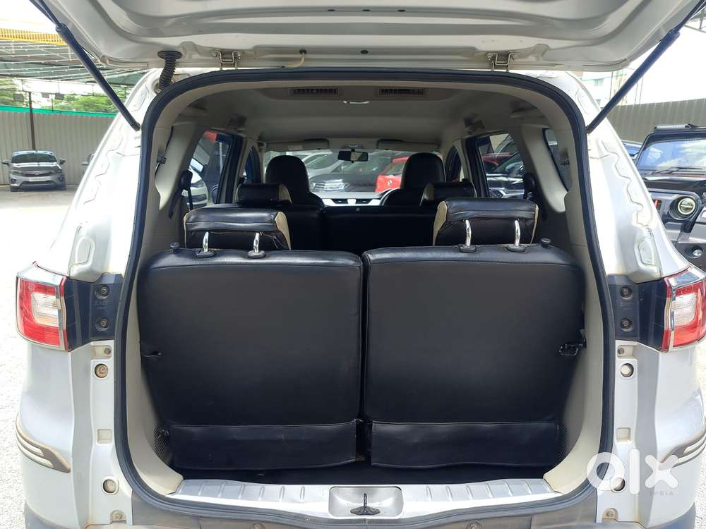 Renault Triber Rxz, 2022, Petrol