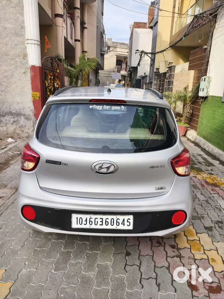 Hyundai Grand I10 2017 Petrol 25000 Km Driven