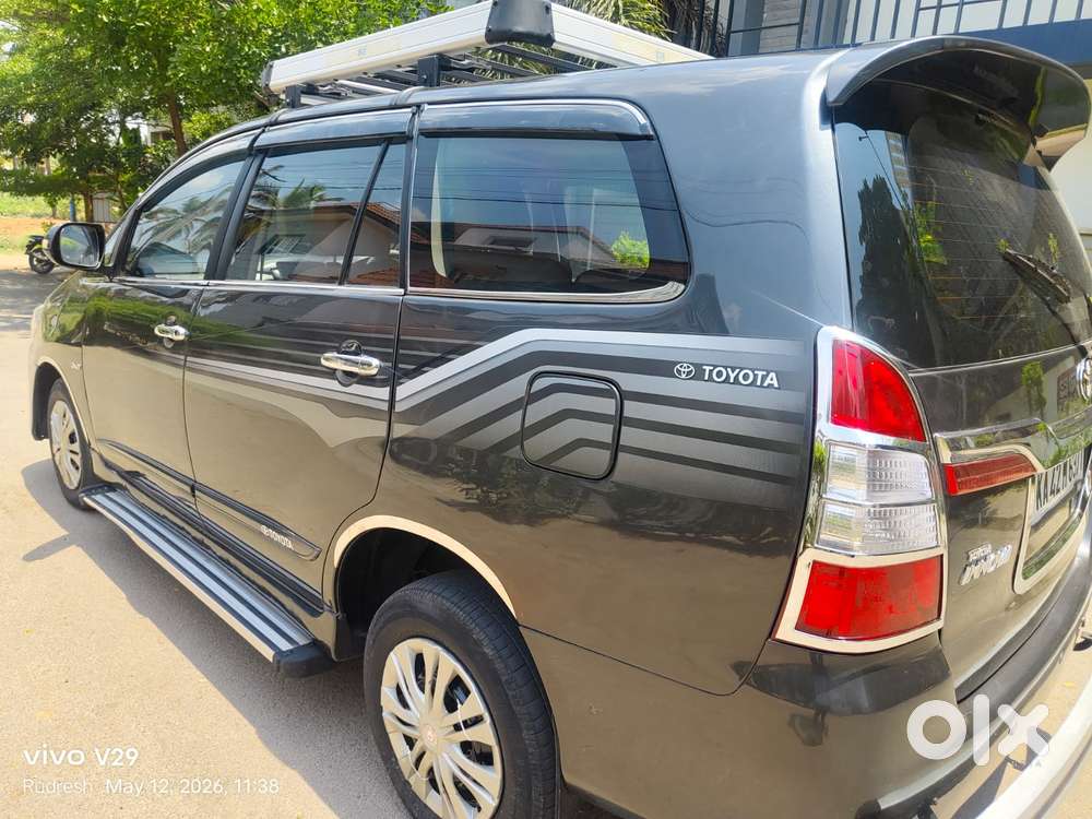 Toyota Innova 2.5 G (diesel) 7 Seater, 2015, Diesel