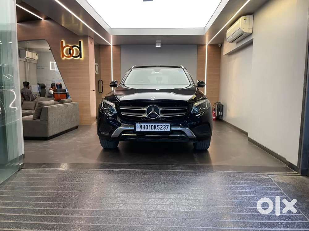 Mercedes-benz Glc Class Progressive 300, 2019, Petrol
