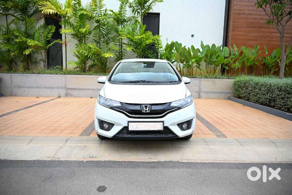 Honda Jazz 2019 Petrol Well Maintained