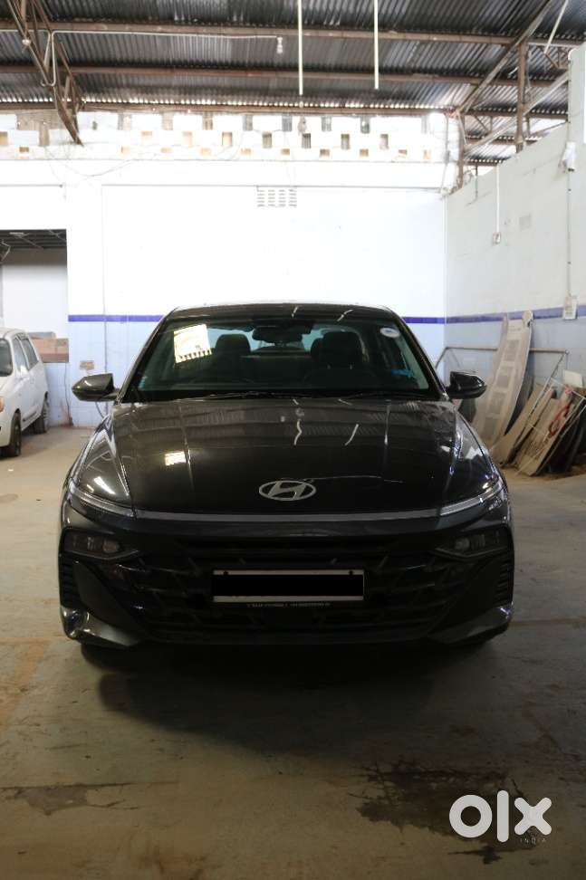 Hyundai Verna, 2023, Petrol