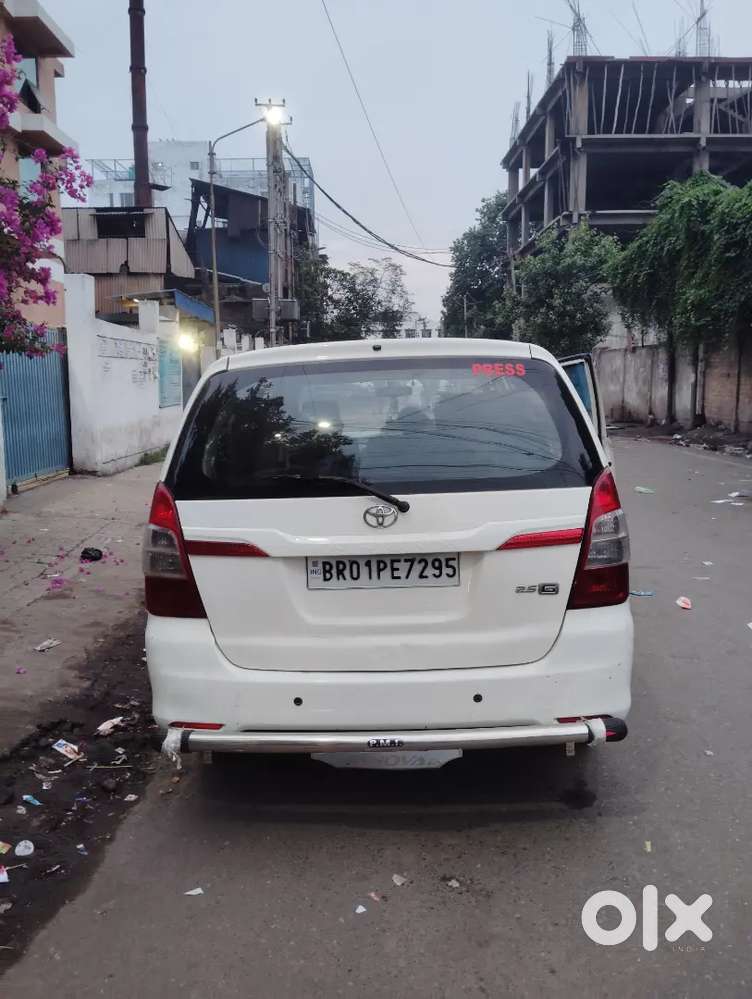 Toyota Innova 2.5 2014