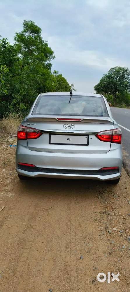 Hyundai Xcent 2019