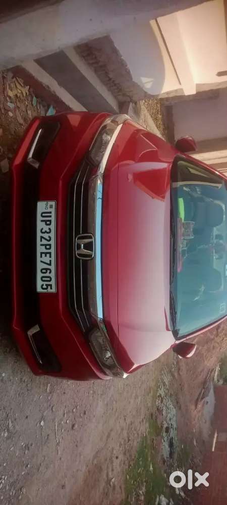 7 Seater Car Lena Hai Honda Se Abhi Warranty Mein Hai