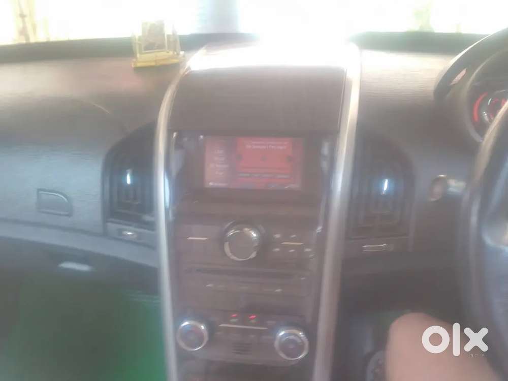 Mahindra Xuv500 2012 Diesel 125000 Km Driven